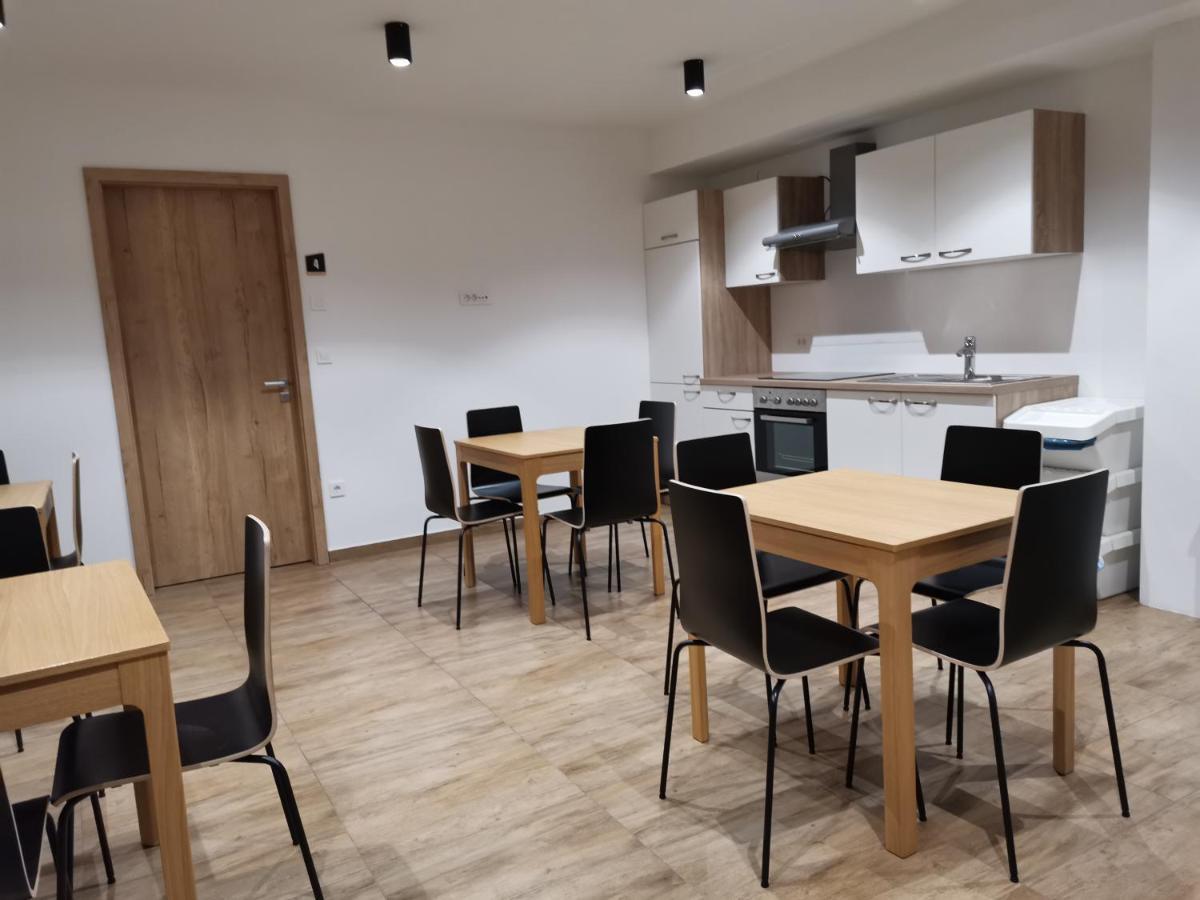 Pubyland Rooms & Apartments Rogatec Luaran gambar