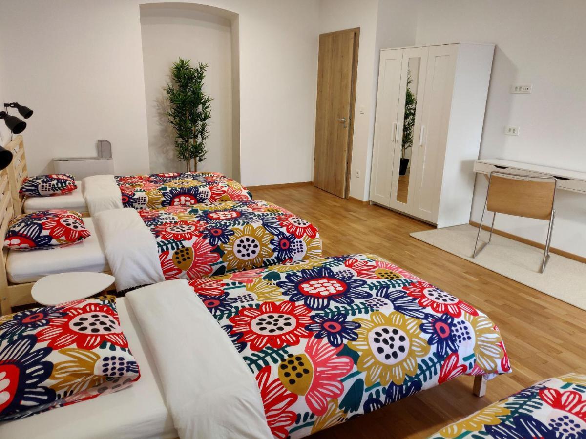 Pubyland Rooms & Apartments Rogatec Luaran gambar