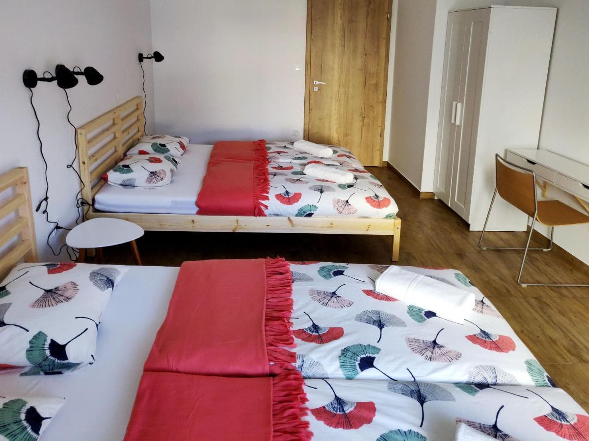 Pubyland Rooms & Apartments Rogatec Luaran gambar