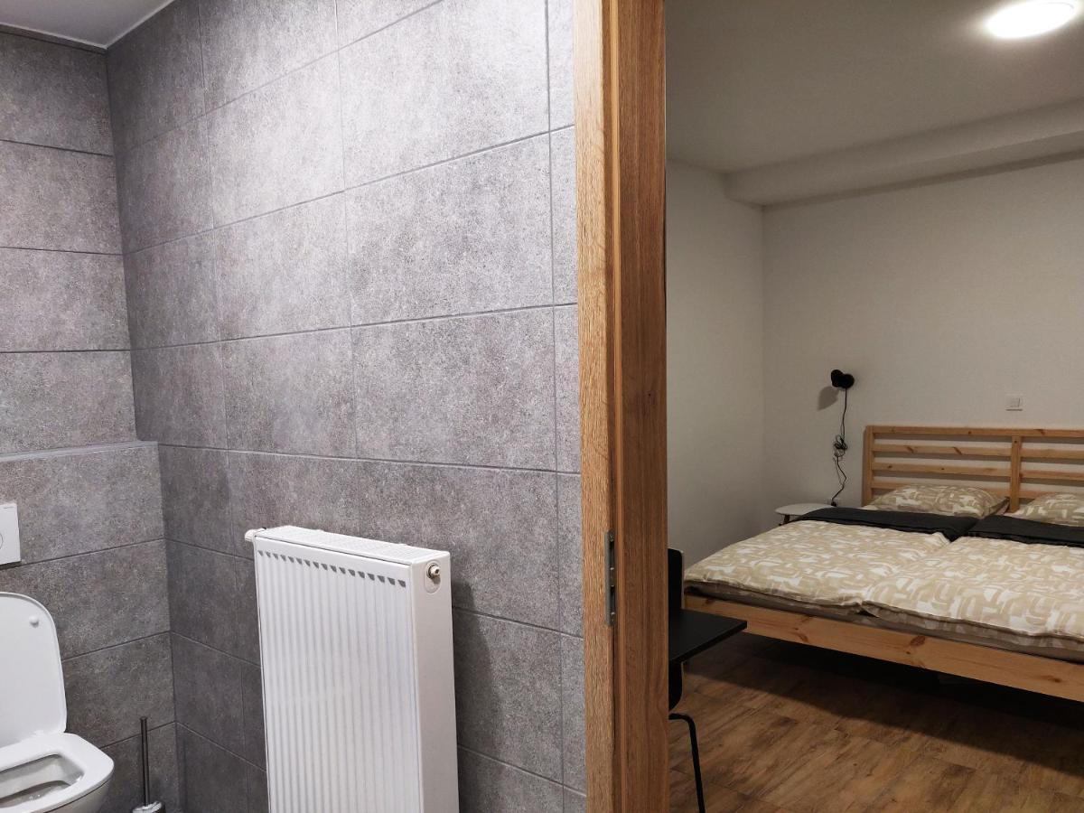 Pubyland Rooms & Apartments Rogatec Luaran gambar